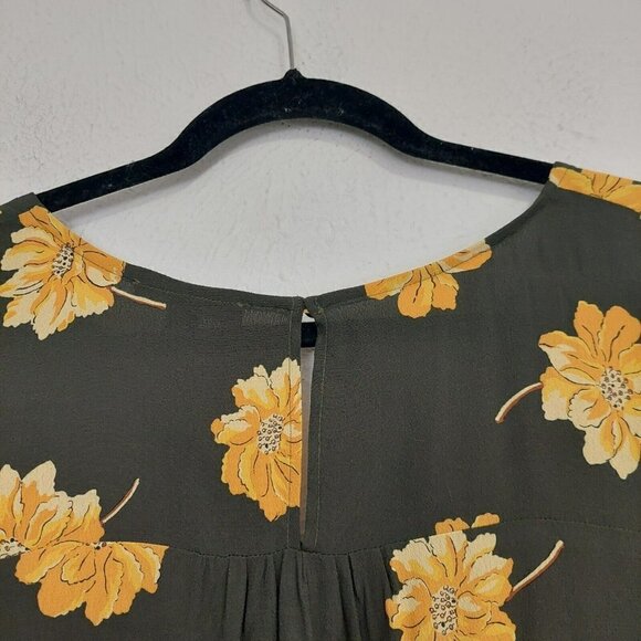 Madewell‎ Women's Rhyme Top Blouse In Fall Flowers V-Neck Relaxed Fit Olive Sz M - Picture 4 of 7